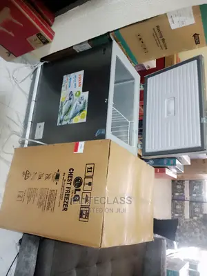 LG Chest Freezer GC-238L With Non Breakable Handle