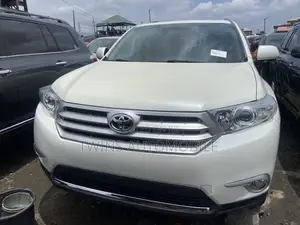Toyota Highlander 2013 White