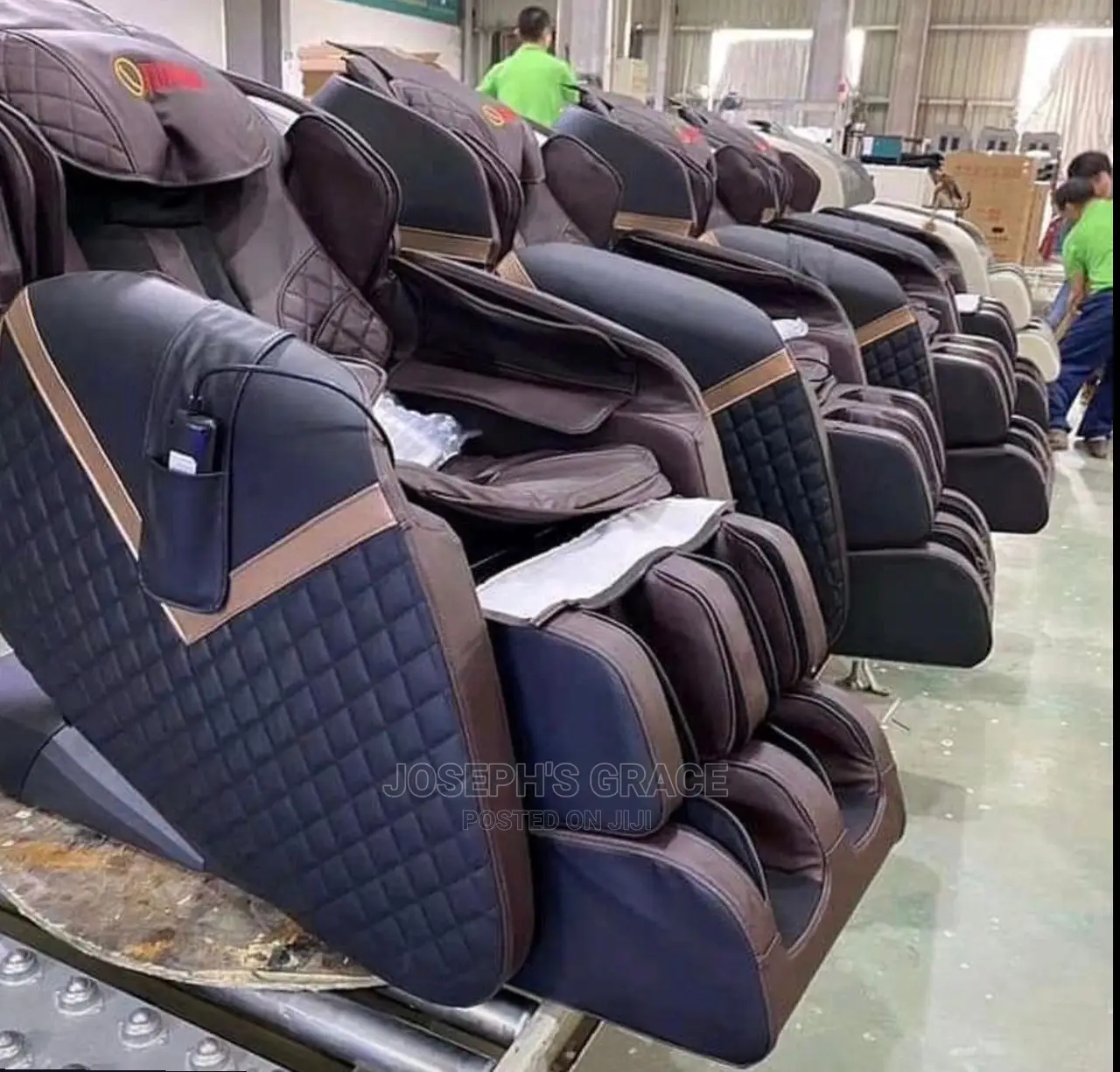 Multifunction Massage Chair.