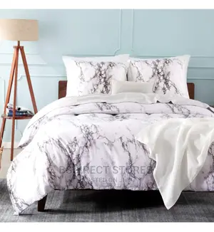 Bedsure Get Cozy Marble Pattern KING Duvet + 2 Pillowcases