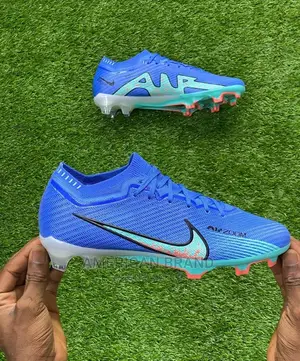 Brand New Original Nike Zoom Football Boot
