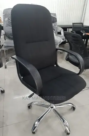 Semi Manager's Chair With Fabric