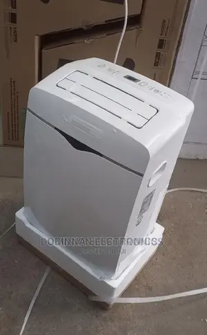 Brand New Hisense 1.5hp Mobile Air Condition/12000btu/White/