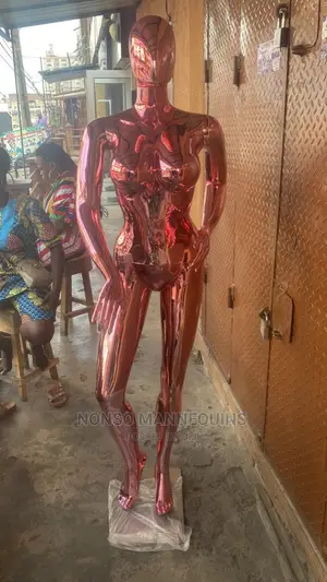Size 12 Bust Rose Gold Chrome Female Mannequin