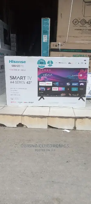 Brand New HISENSE(43MA4)Smart Tv+Wall Bracket//Wi-Fi Tv