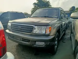 Toyota Land Cruiser 3.0 D Automatic 2003 Gray