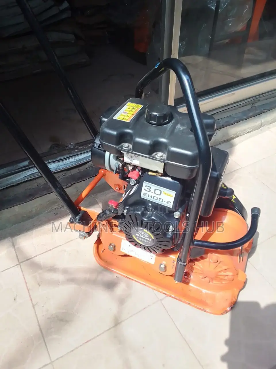 Plate Compactor Makita