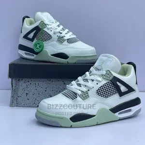 Original NIKE AIR JORDAN 4 Oil Green Available in Store