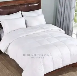 White Beddings Duvet and Bedsheets