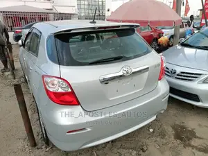 Toyota Matrix 2012 Silver