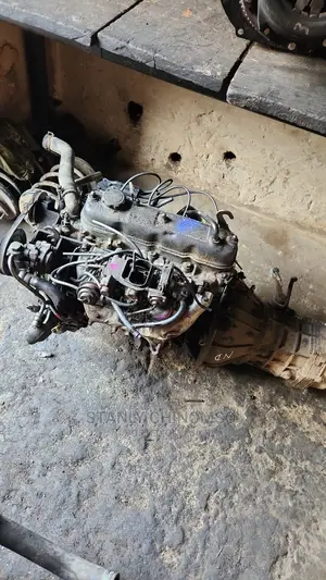 4y Complete Engine for Toyota Hilux Old Model