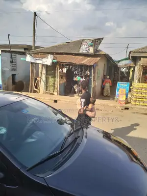 Luck Up Shops at Council Idimu