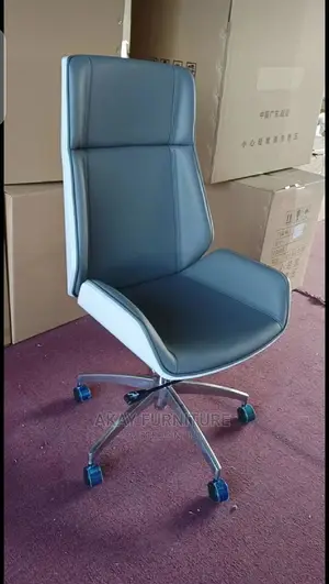 Gray And White Armless Executive Chair