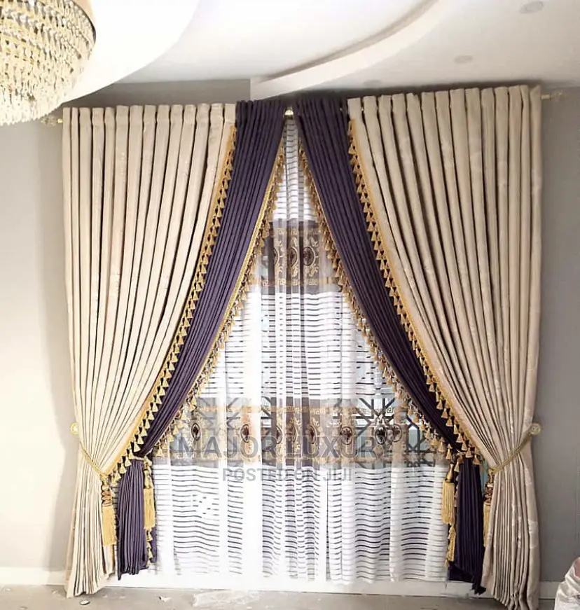 Double-Set Curtains With Treming With Quality Material