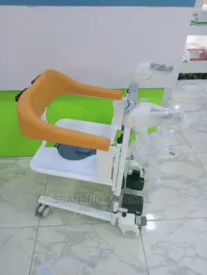 Portable Patient Lifting and Transfer Chair With Commode