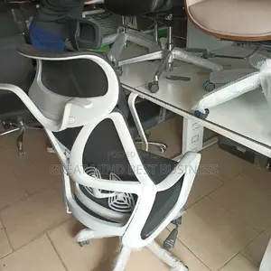 Executive Office Chair