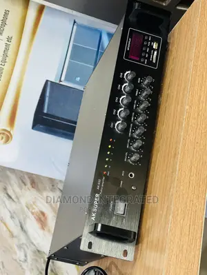 2500 Watts 5 Zone Amplifier