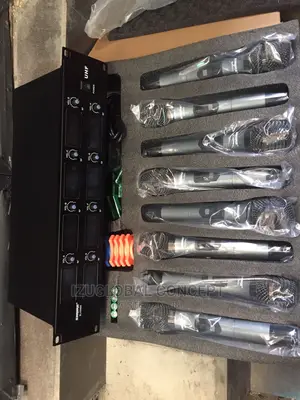 Shure 8in1 Professional Uhf Wireless Microphone Modelblx8000