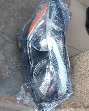 Mercedes-Benz GLA250 Headlights 2016-2019