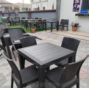 Outside Basket Bar Chairs and Tables