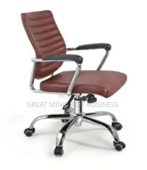 Executive Swivel Leather Adjustable Office Arm Chair.