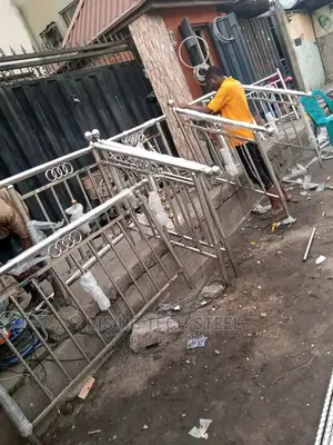 Neat and Perfect Stainless Handrail