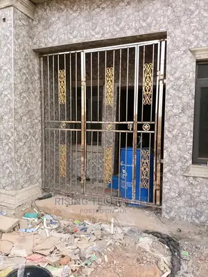 Square Pipe Burglary With Gold Flowers