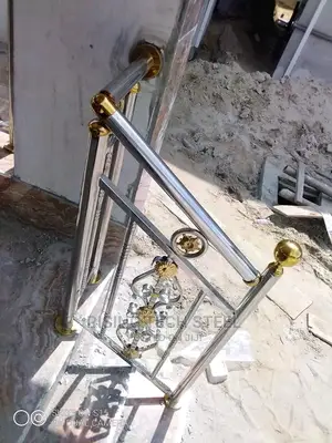 Stainless Handrail With Gold Accessories