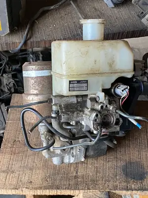 Abs Pump for Mitsubishi Pajero
