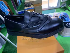 Lious Vuitton Loafer
