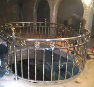 Stainless Round Duaft Design