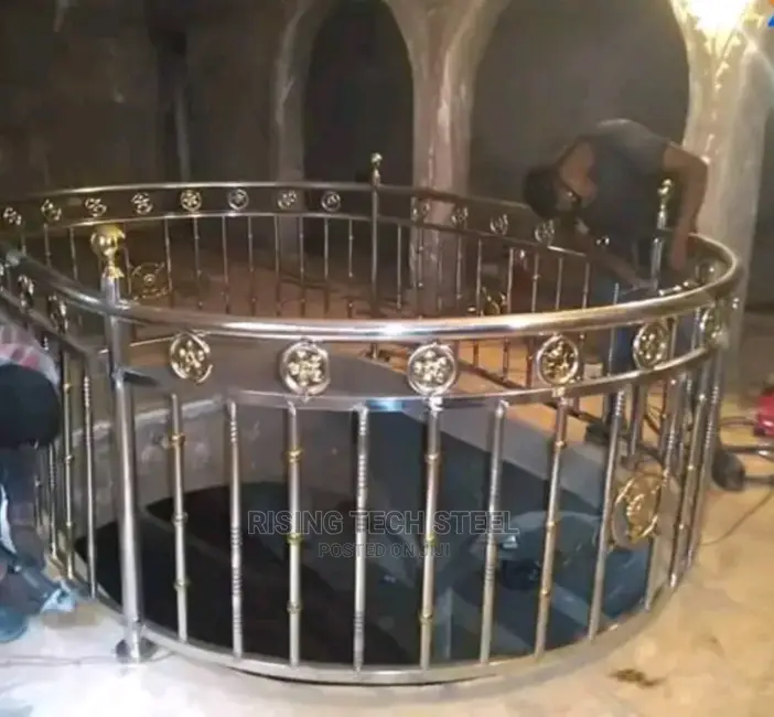 Stainless Round Duaft Design