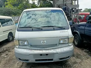 Mazda E2000 2004 White