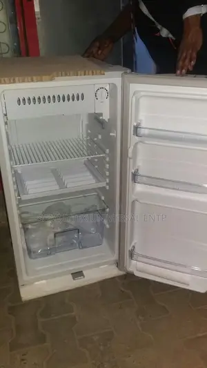 Brand New LG Table Top Fridge 120 Litres With 2yrs Warranty