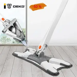 Clean, Soak and Squeeze Mop