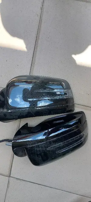 Mercedes-benz Ml350 2010,2014 Side Mirrors