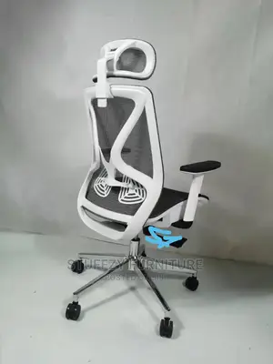Quality Executive Mesh Swivel Ergonomic Office Chair. 
