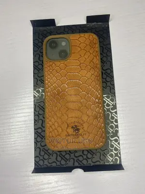 iPhone 13 Phone Pouch
