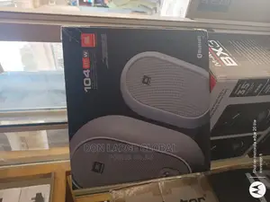 JBL 104bt Desktop Monitor