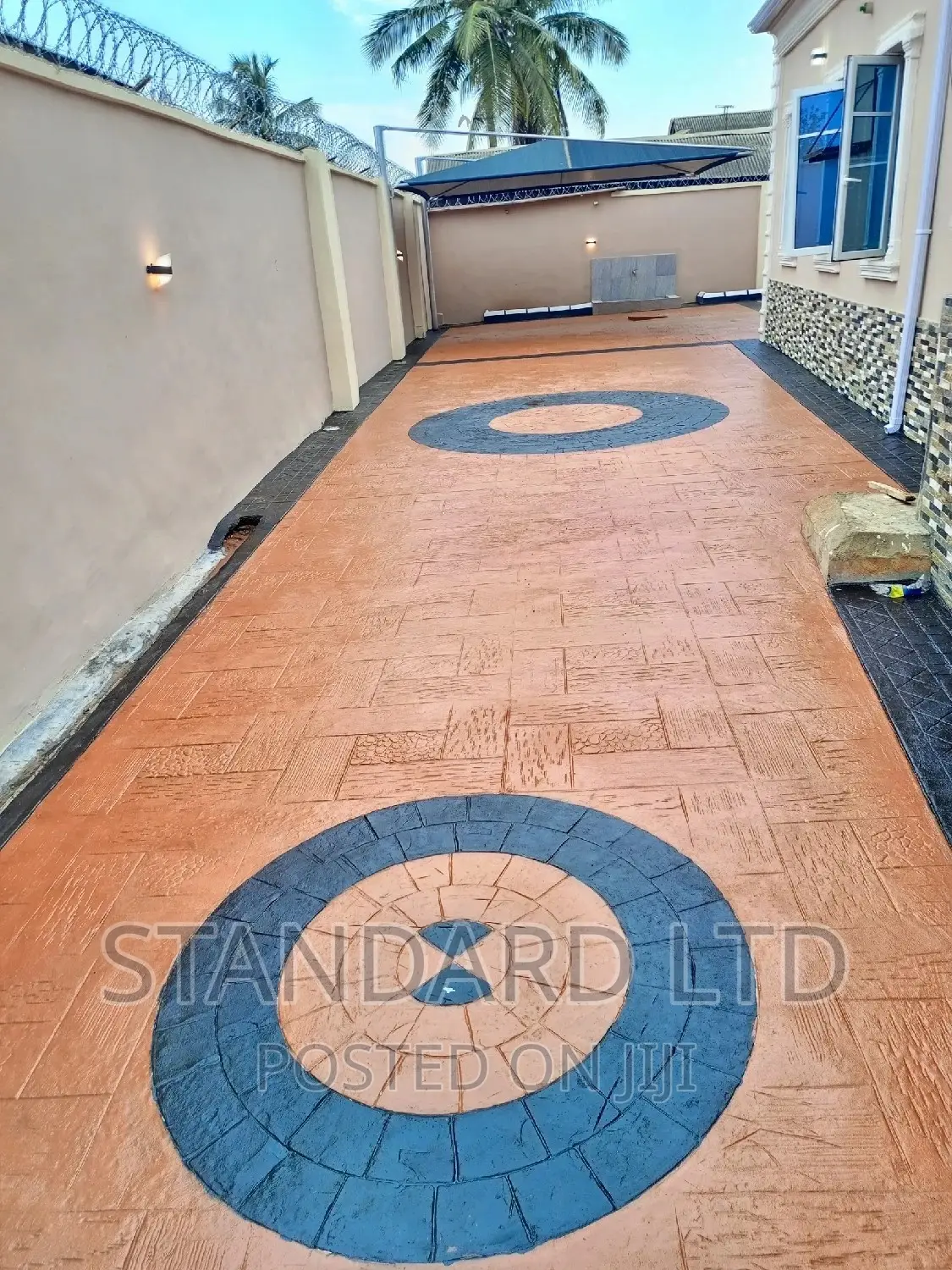 _Stamp Concrete Floor_