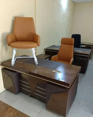 Quality Executive Leather Office Chair.