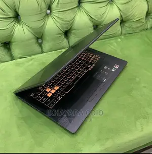 Laptop Asus TUF Gaming FX504 16GB Intel Core i5 SSD 256GB