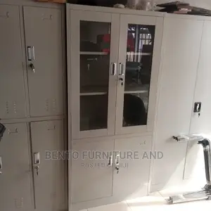 Metal Bookshelf Top Glass