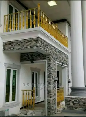Real Crystal Design