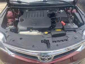 Toyota Avalon 2014 Red