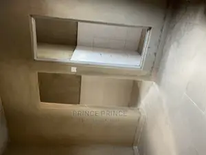 1bdrm Block of Flats in Surulere for rent