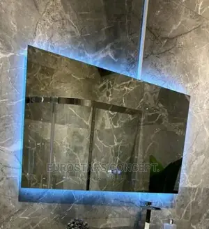 Long Plan Mirror With 3 Colors an Bluetooth