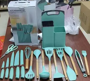 Silicon Kitchenware Spoonset With Cutting Board and Knives
