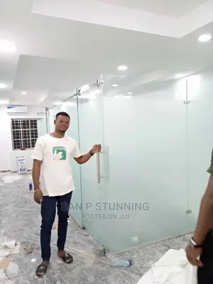Office Glass Room