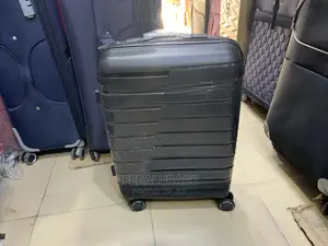 Small Quality Imported Black Plastic Traveling Luggage